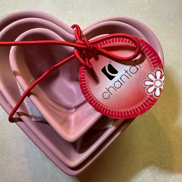 Chantal Ceramic Heart Shaped Measuring cups - Picture 2 of 10